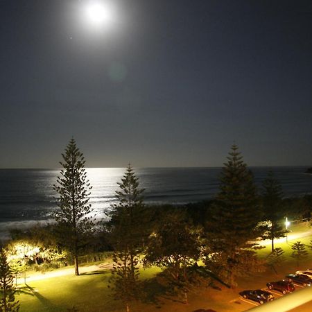 Wyuna Beachfront Holiday Apartments Gold Coast Exteriér fotografie