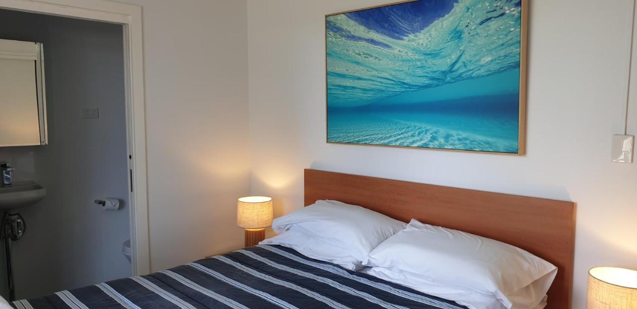 Wyuna Beachfront Holiday Apartments Gold Coast Exteriér fotografie