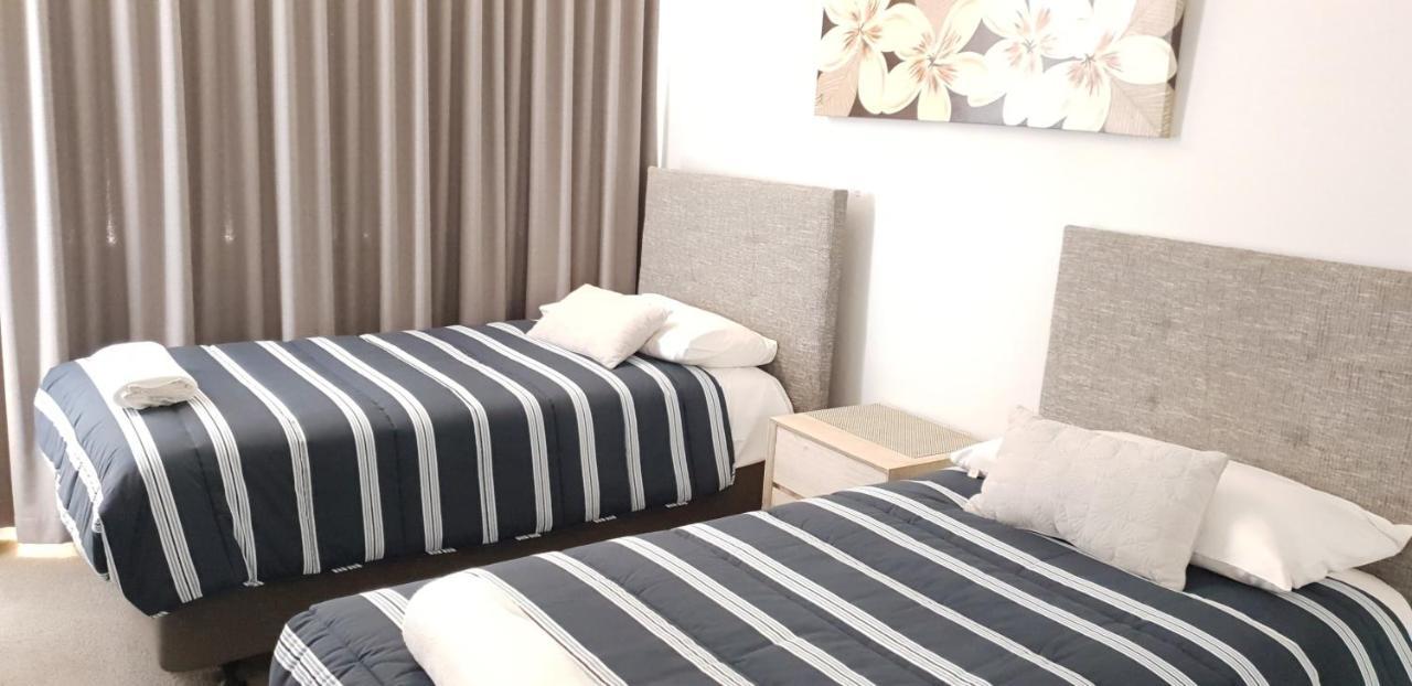 Wyuna Beachfront Holiday Apartments Gold Coast Exteriér fotografie