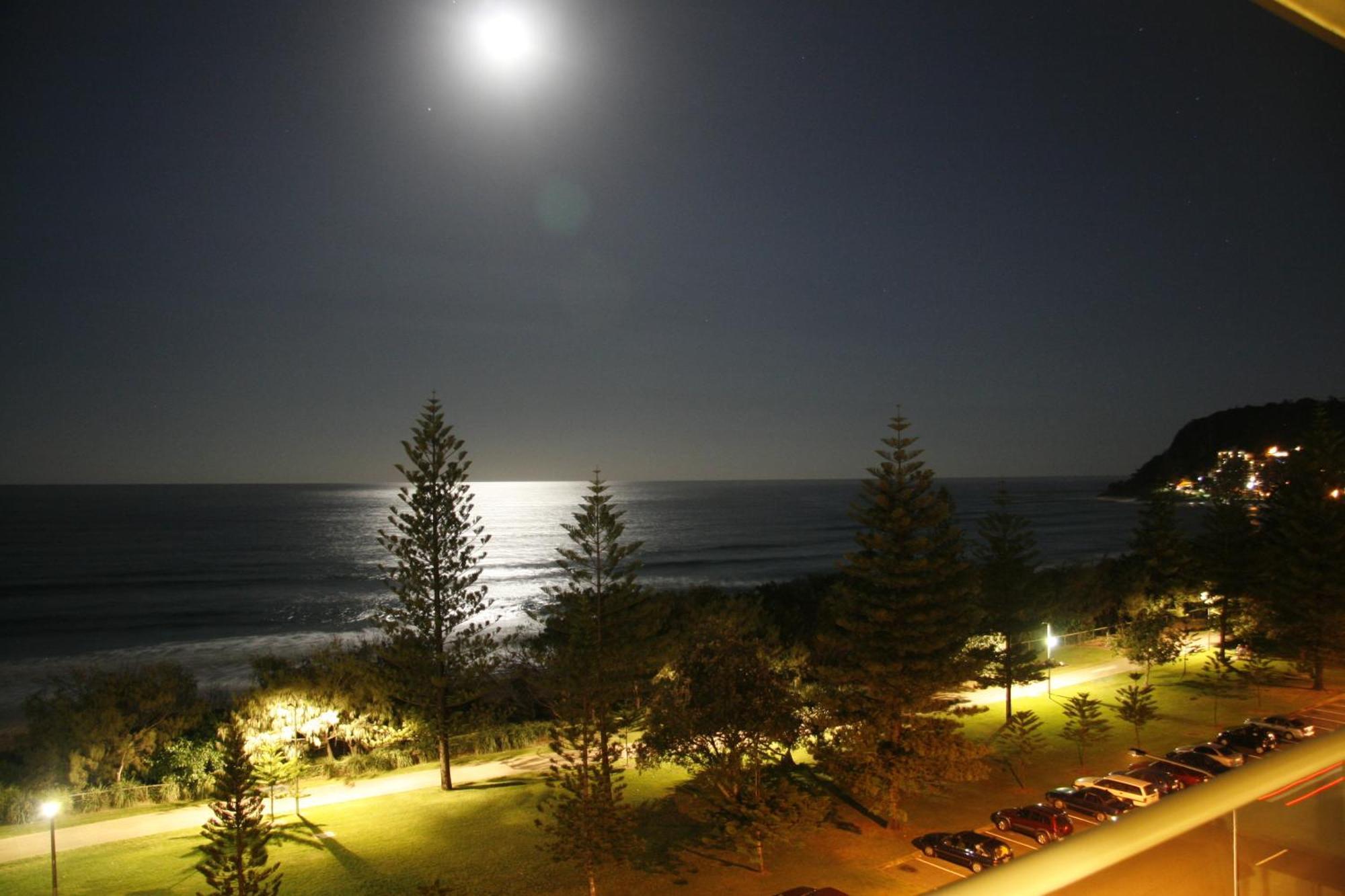 Wyuna Beachfront Holiday Apartments Gold Coast Exteriér fotografie