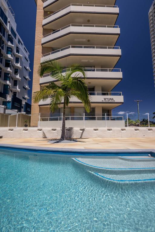 Wyuna Beachfront Holiday Apartments Gold Coast Exteriér fotografie