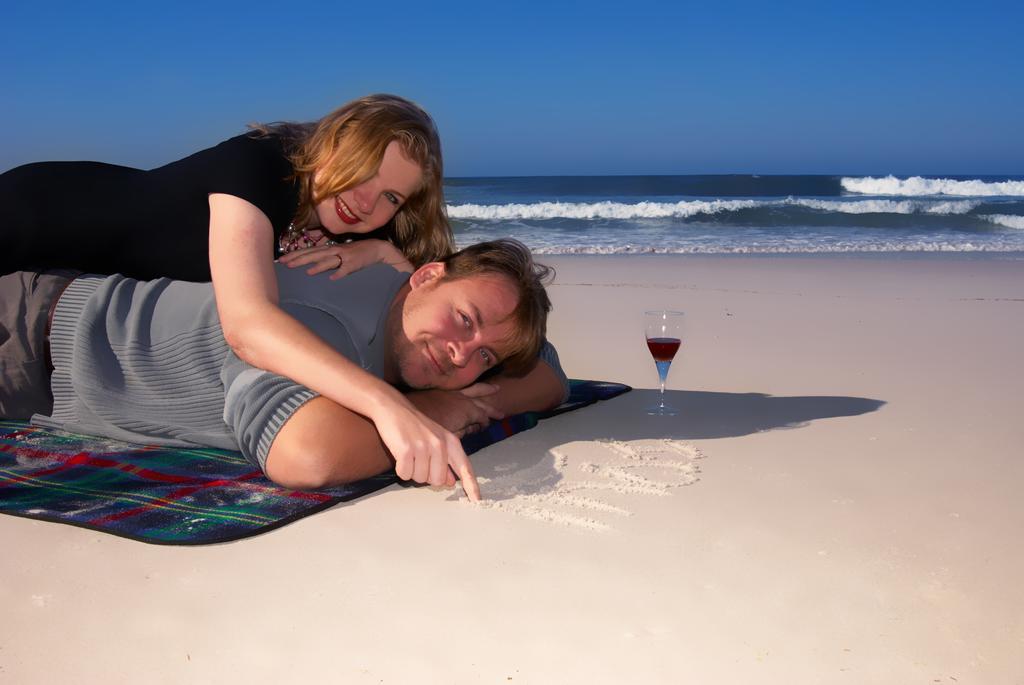 Wyuna Beachfront Holiday Apartments Gold Coast Exteriér fotografie