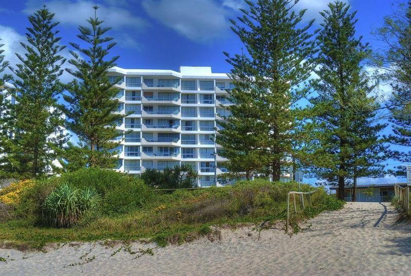 Wyuna Beachfront Holiday Apartments Gold Coast Exteriér fotografie